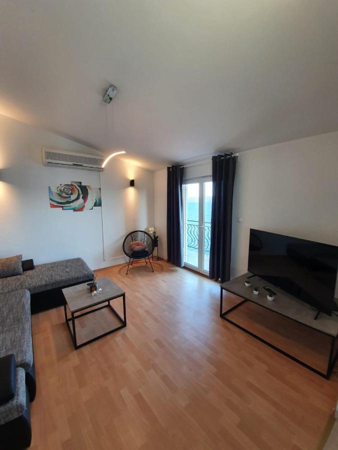 Apartment Zadoda Omiš Εξωτερικό φωτογραφία